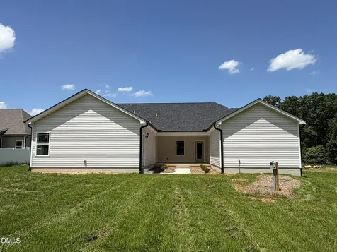 198 Hot Springs Way Benson NC 27504