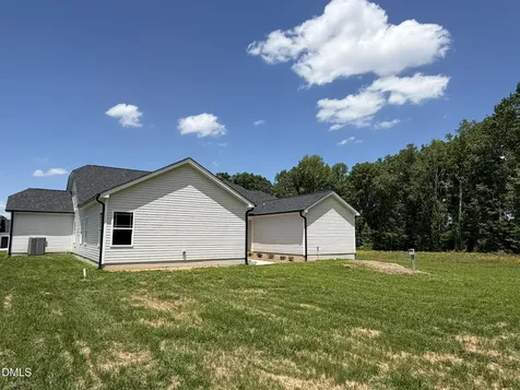 198 Hot Springs Way Benson NC 27504