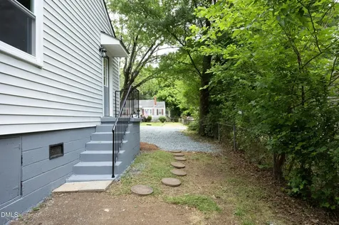 1312 Woodside Drive Greensboro NC 27405
