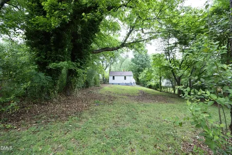 1312 Woodside Drive Greensboro NC 27405