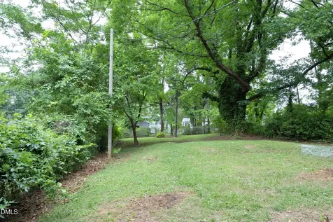 1312 Woodside Drive Greensboro NC 27405