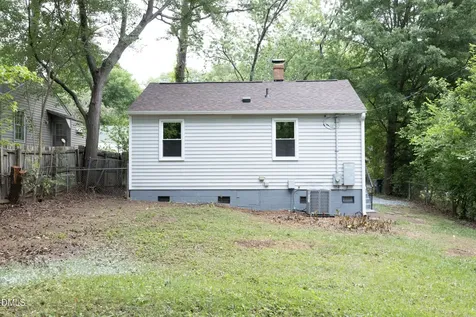 1312 Woodside Drive Greensboro NC 27405