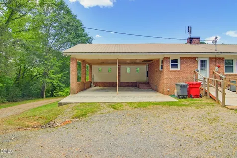 1667 Nc-22 Highway Robbins NC 27325