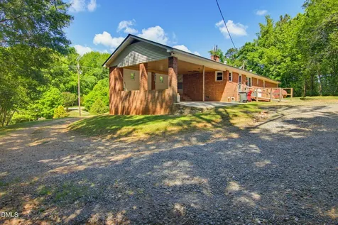 1667 Nc-22 Highway Robbins NC 27325