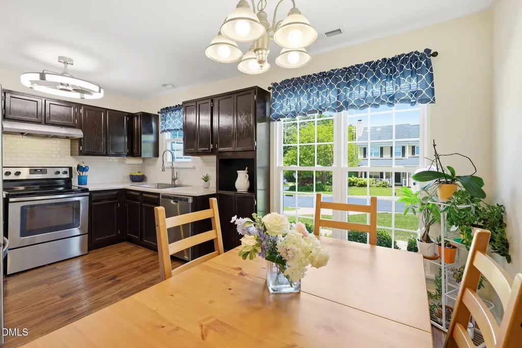 917 Starkland Way Holly Springs NC 27540