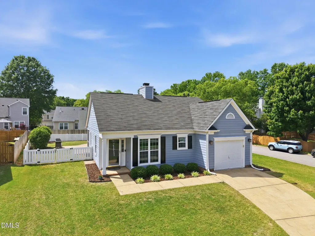 917 Starkland Way Holly Springs NC 27540
