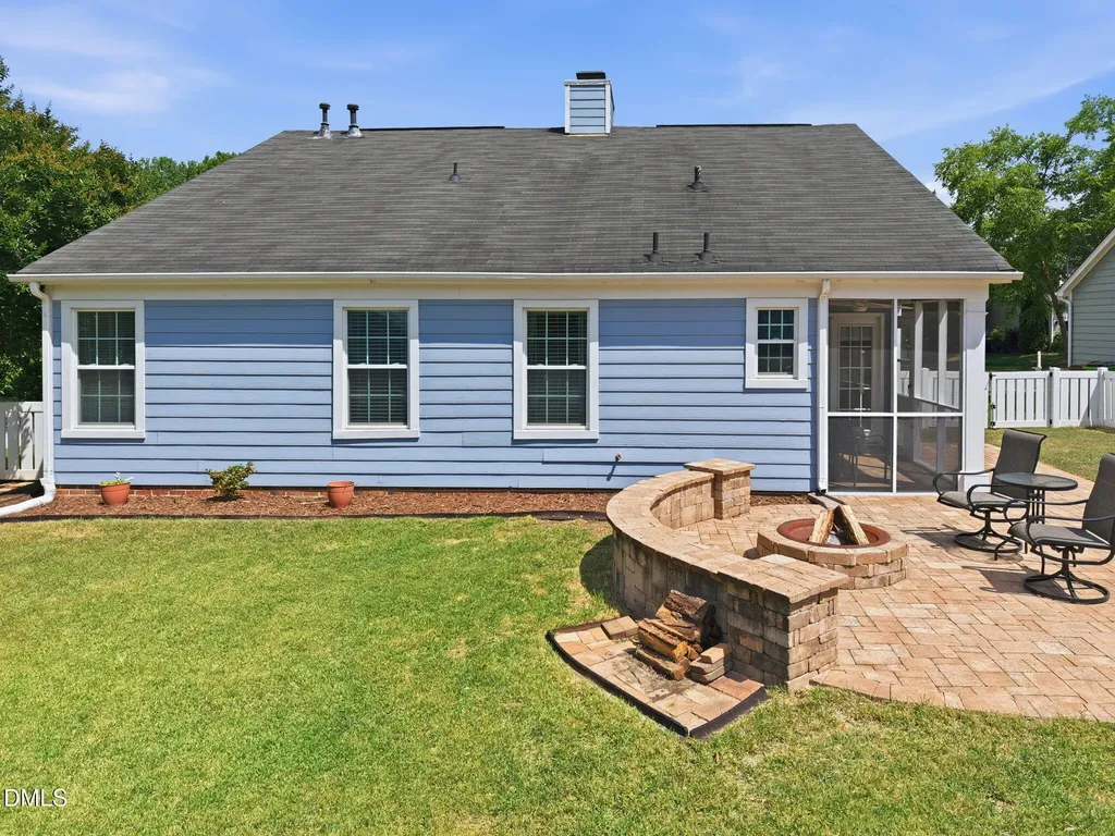 917 Starkland Way Holly Springs NC 27540