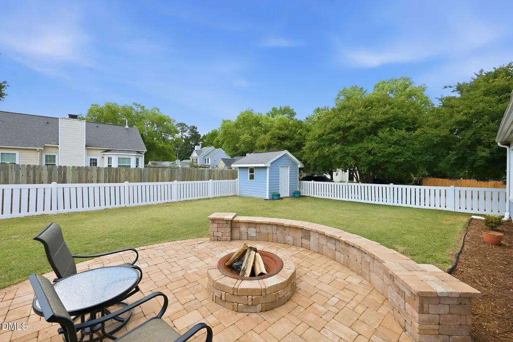 917 Starkland Way Holly Springs NC 27540