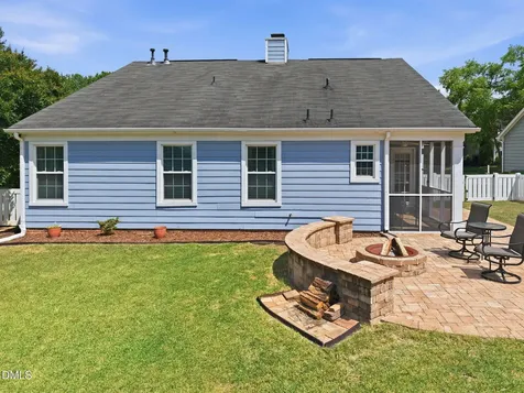 917 Starkland Way Holly Springs NC 27540