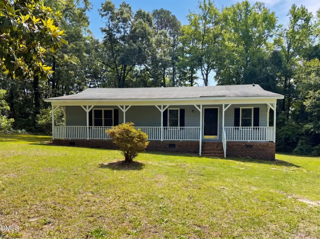 207 Pen Lou Court Angier NC 27501