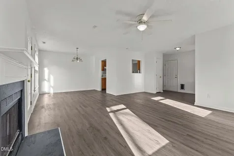 1521 Kara Court Fayetteville NC 28304