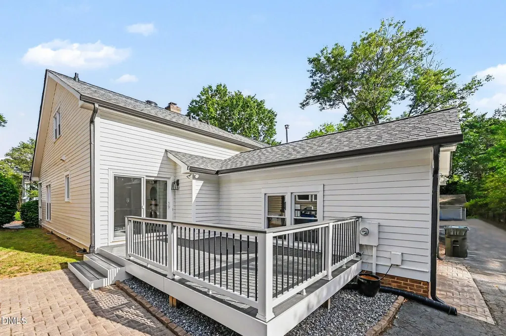 3305 Glen Henry Drive Raleigh NC 27612