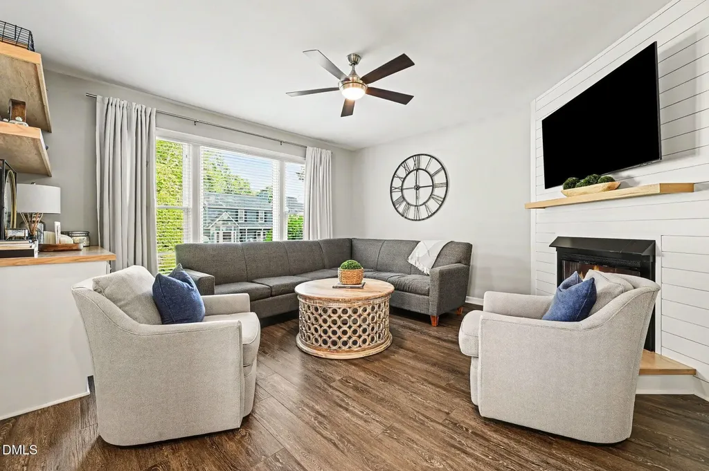 3305 Glen Henry Drive Raleigh NC 27612