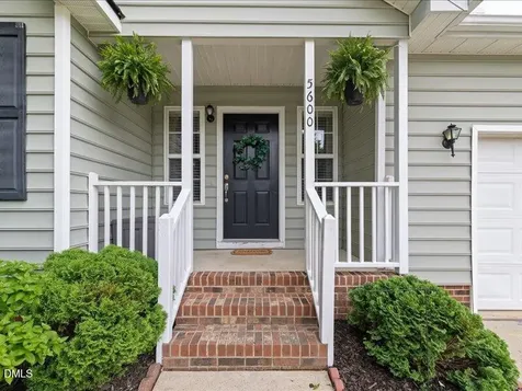 5600 Rolling Court Raleigh NC 27616