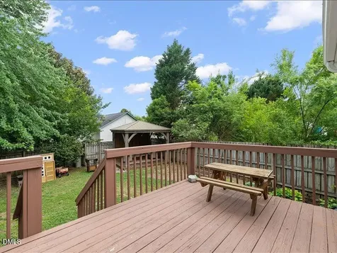 5600 Rolling Court Raleigh NC 27616