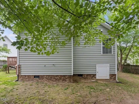 5600 Rolling Court Raleigh NC 27616