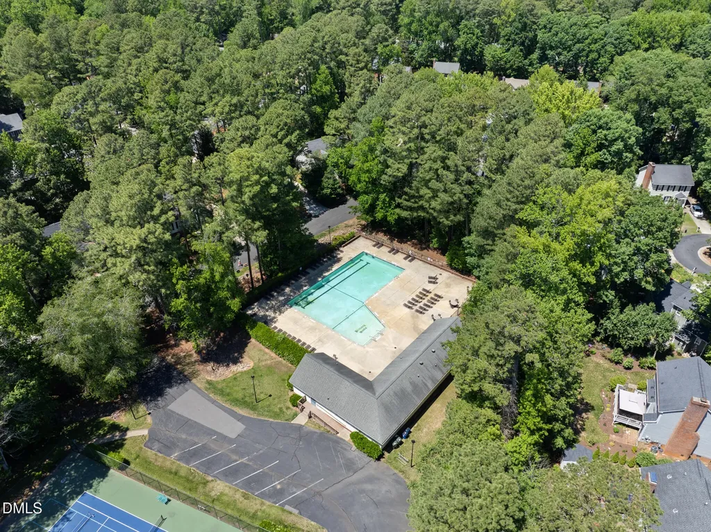 7004 Norwich Drive Raleigh NC 27613