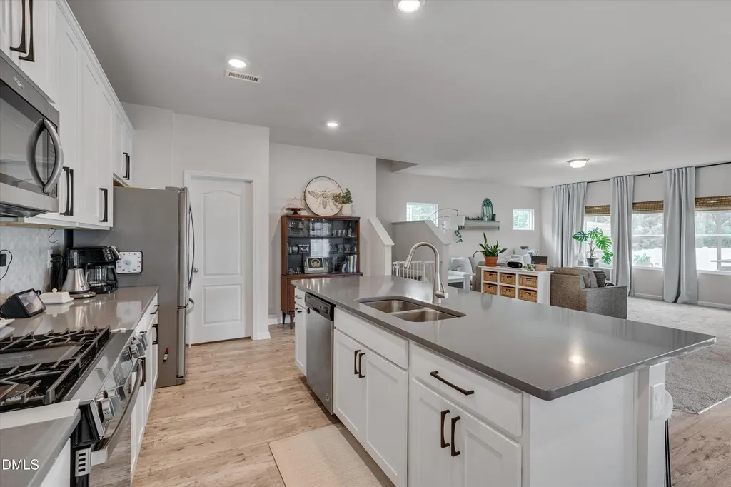3104 Lake Barkley Way Fuquay Varina NC 27526