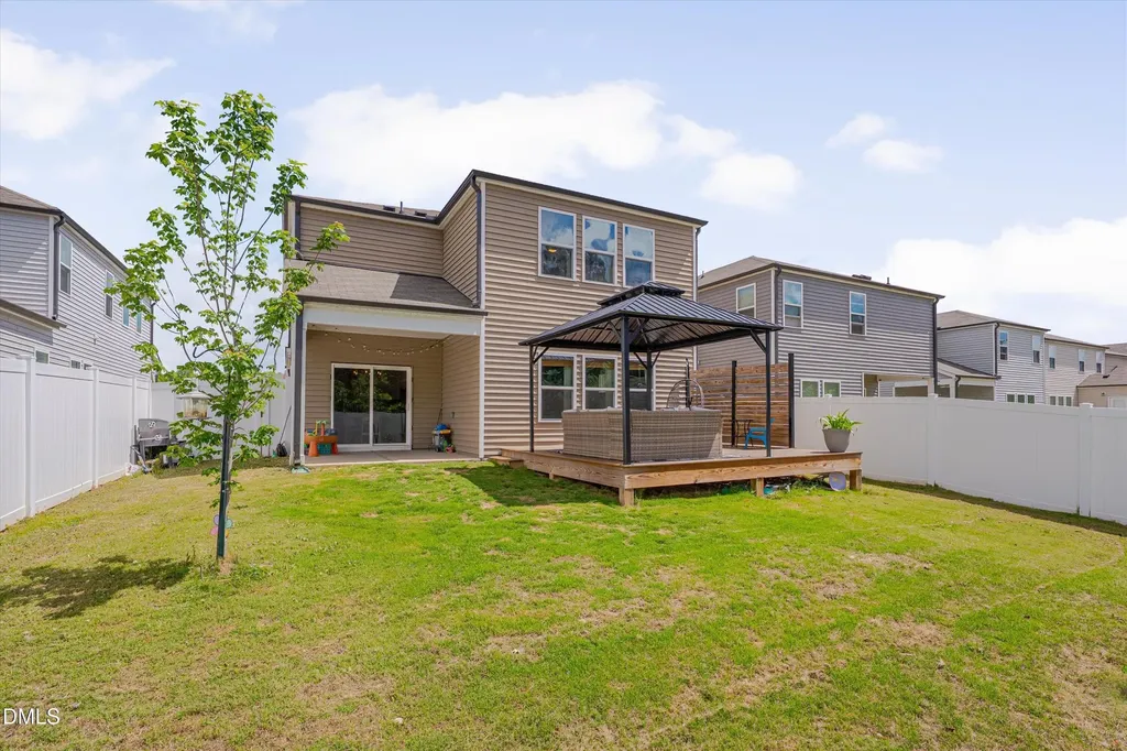3104 Lake Barkley Way Fuquay Varina NC 27526