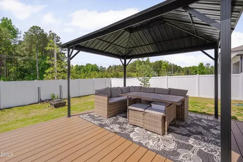 3104 Lake Barkley Way Fuquay Varina NC 27526