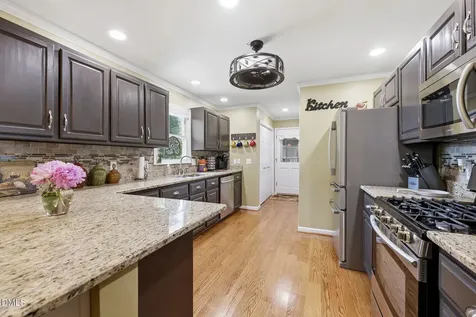 138 Lake Cammack Court Burlington NC 27217