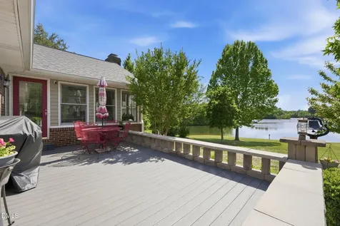 138 Lake Cammack Court Burlington NC 27217