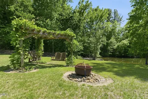 138 Lake Cammack Court Burlington NC 27217