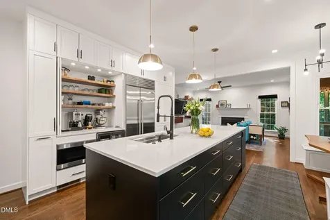 102 Ormsby Court Cary NC 27519