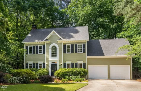 102 Ormsby Court Cary NC 27519