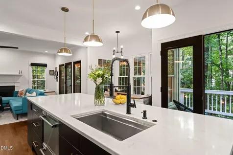 102 Ormsby Court Cary NC 27519