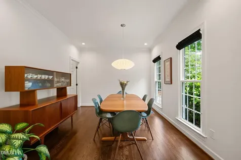 102 Ormsby Court Cary NC 27519