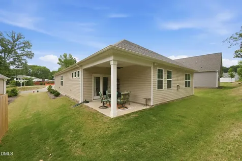 1648 Abberly Place Graham NC 27253