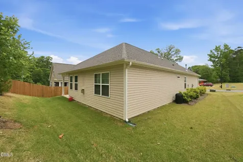 1648 Abberly Place Graham NC 27253