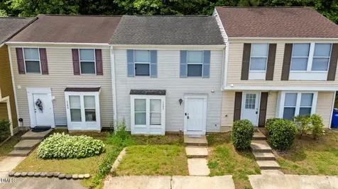 1135 Villa Green Court Raleigh NC 27612