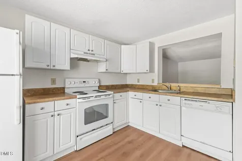 1135 Villa Green Court Raleigh NC 27612