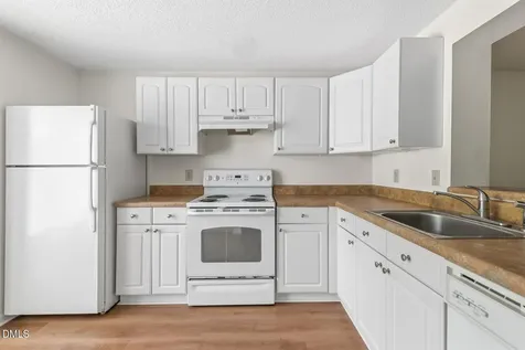1135 Villa Green Court Raleigh NC 27612