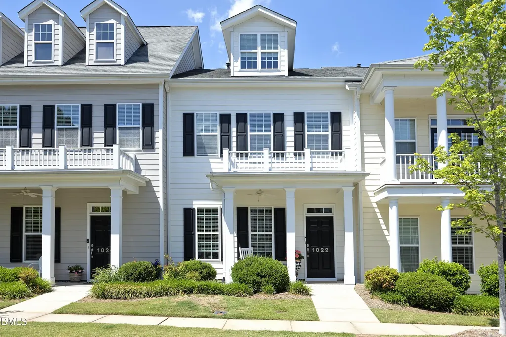 1022 Christopher Drive Chapel Hill NC 27517