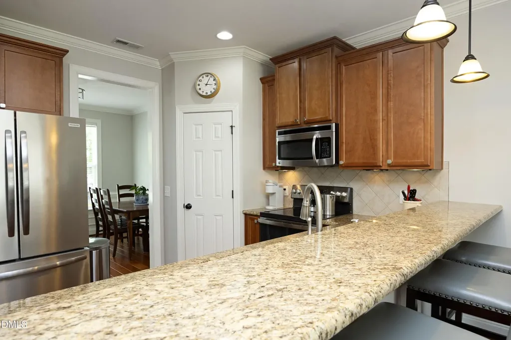 1022 Christopher Drive Chapel Hill NC 27517