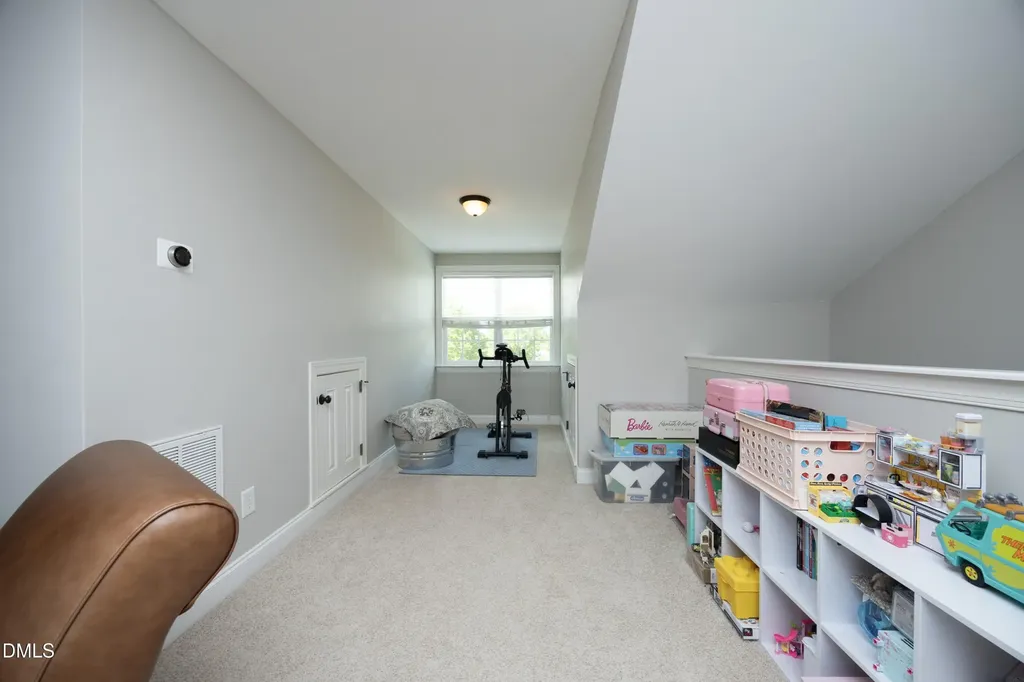 1022 Christopher Drive Chapel Hill NC 27517