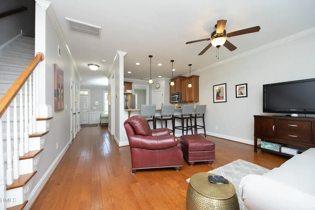 1022 Christopher Drive Chapel Hill NC 27517