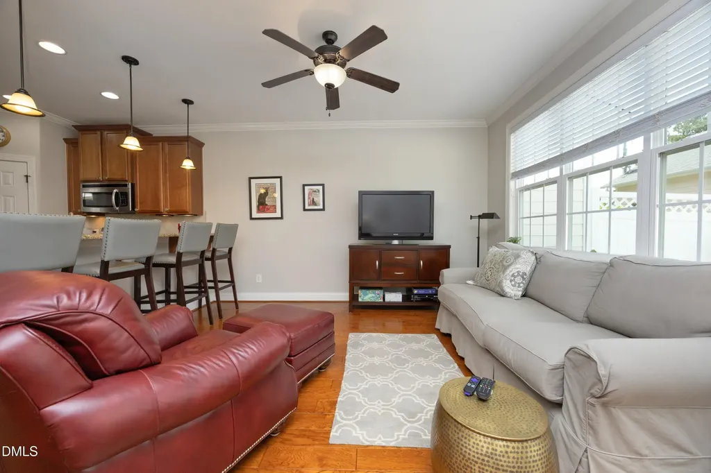 1022 Christopher Drive Chapel Hill NC 27517