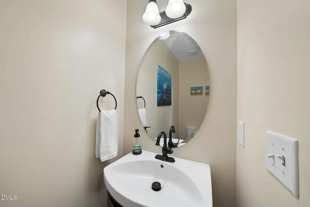 305 Holly Thorn Trace Holly Springs NC 27540