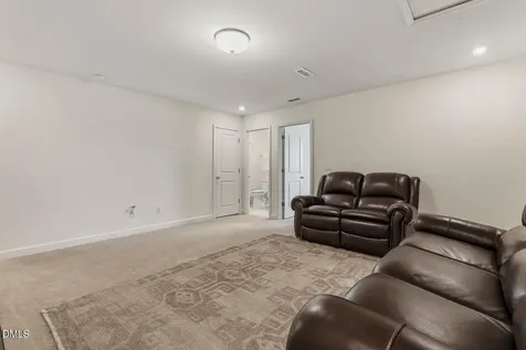 7104 Hubner Place Cary NC 27519