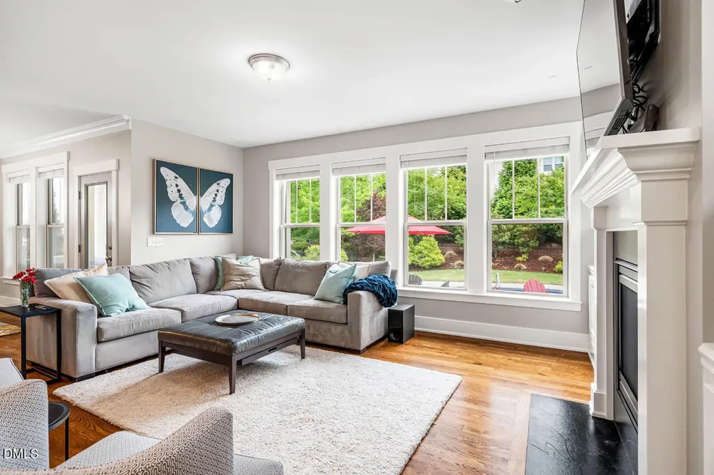 20 Tarwick Avenue Chapel Hill NC 27516