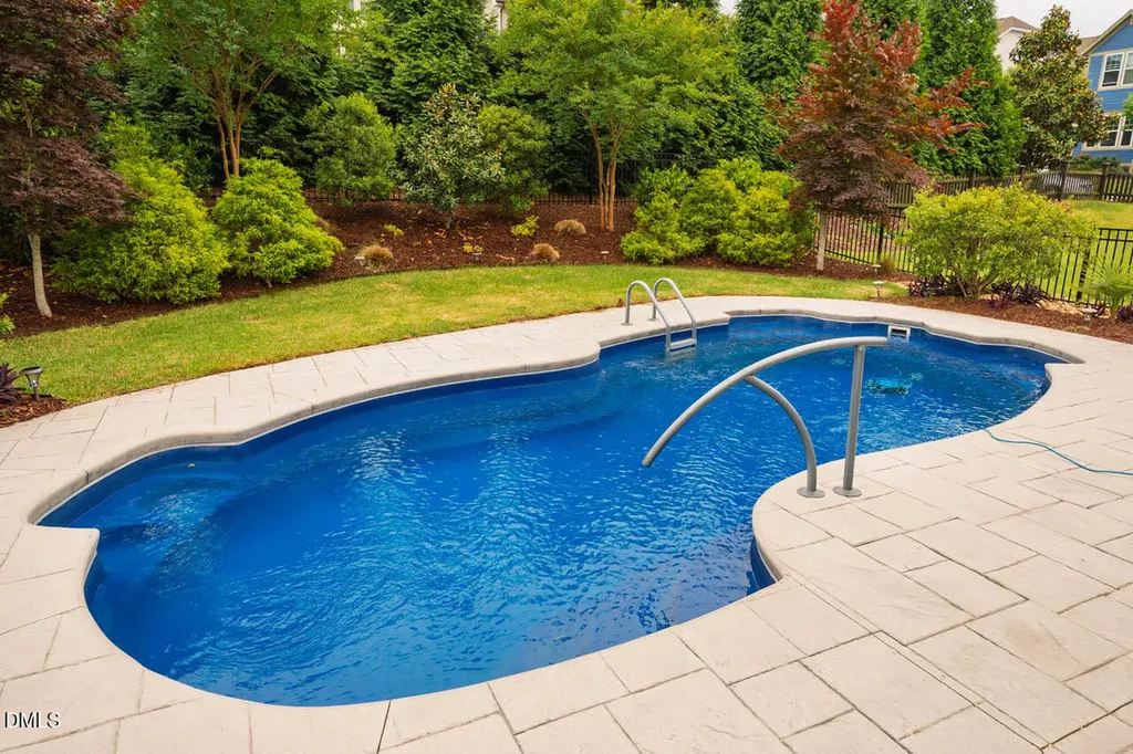 20 Tarwick Avenue Chapel Hill NC 27516