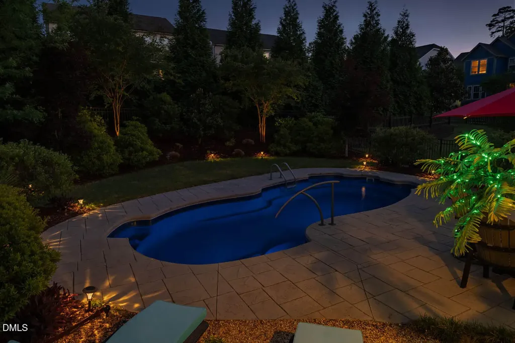 20 Tarwick Avenue Chapel Hill NC 27516