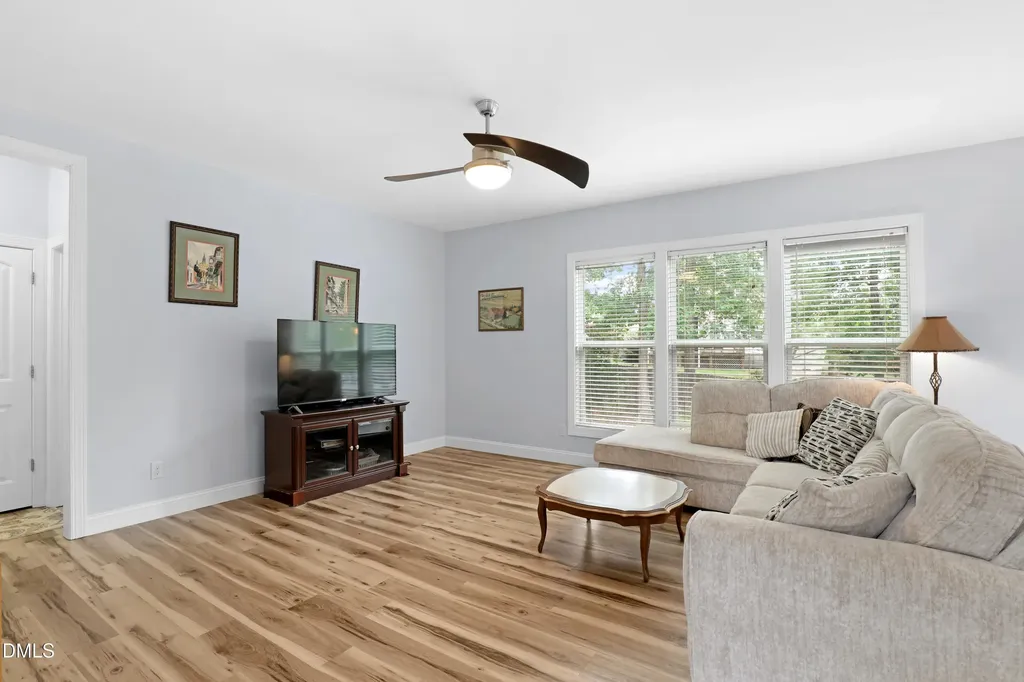213 Holly Moor Lane Holly Springs NC 27540