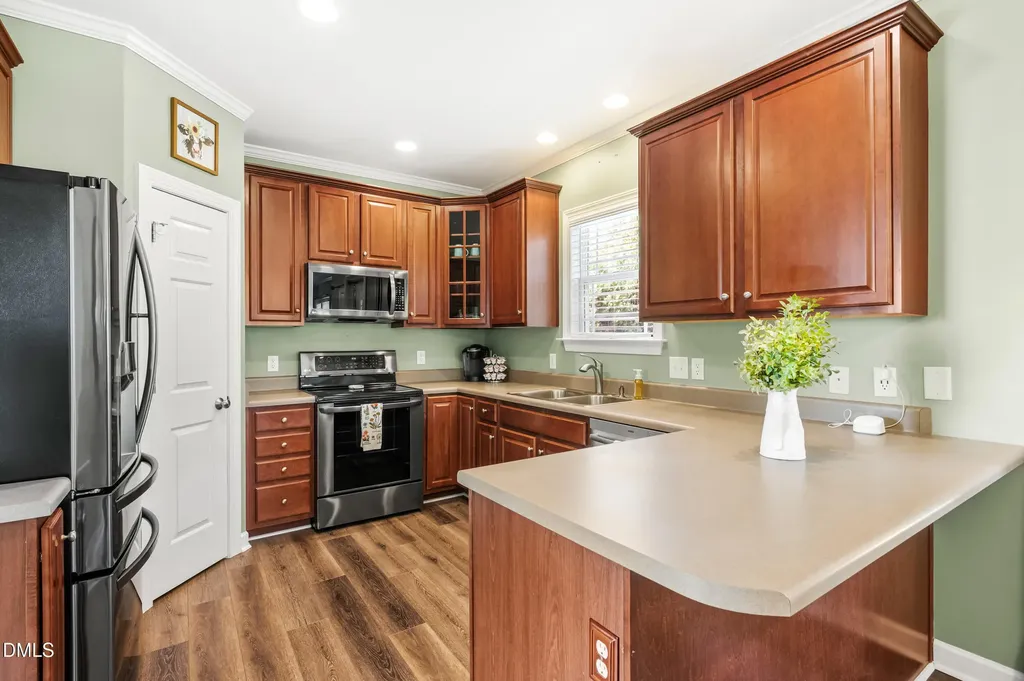 10 Wyndham Place Drive Fuquay Varina NC 27526