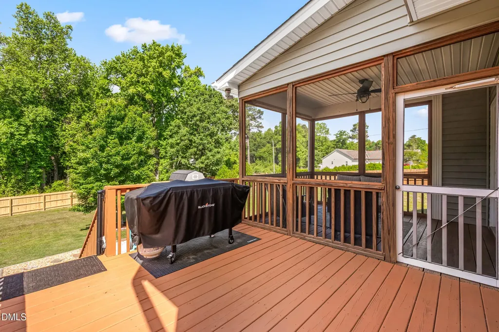 10 Wyndham Place Drive Fuquay Varina NC 27526