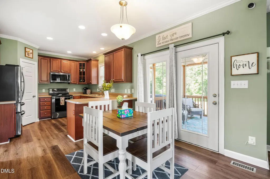 10 Wyndham Place Drive Fuquay Varina NC 27526